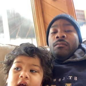 Meet your Posher, Louis